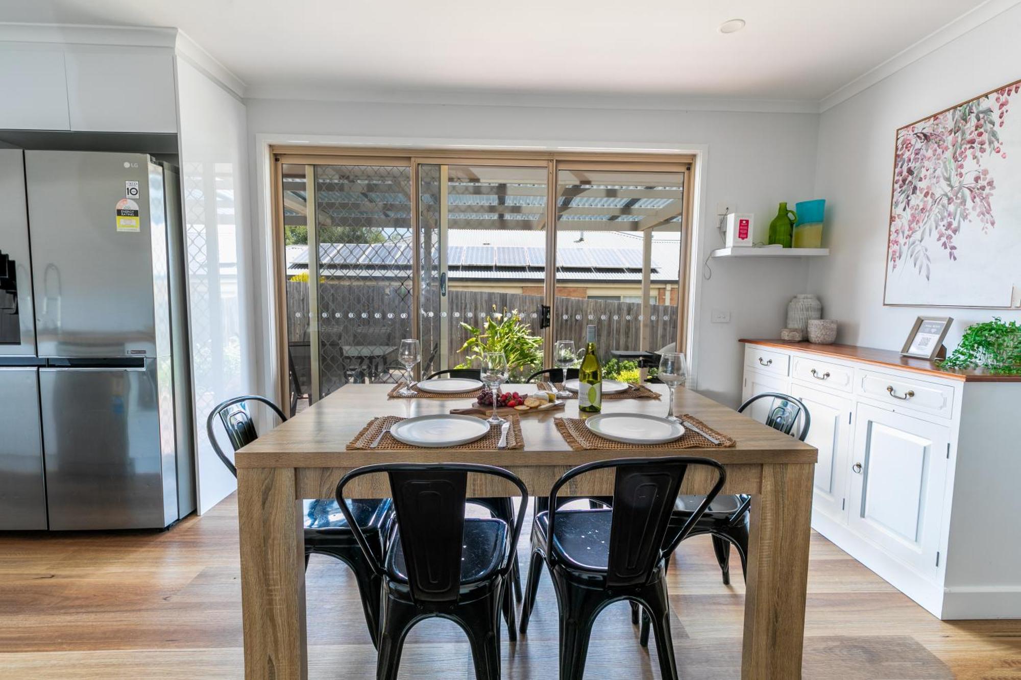 Holiday home Pet Friendly 3 Bedroom House With Large Backyard